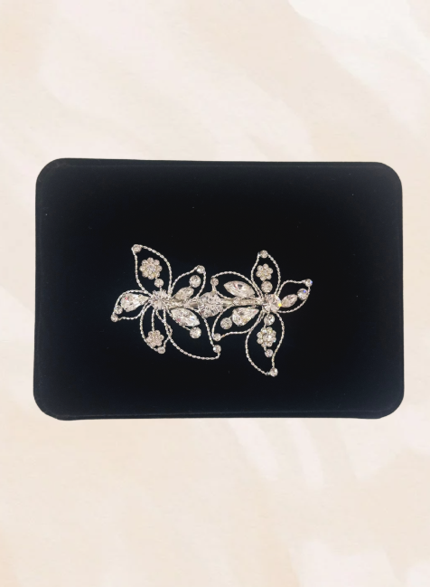 Flower hair clip