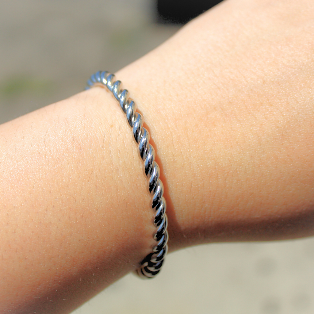 Silver twist bangle